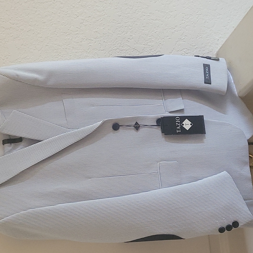 Boyz sz 14 Tazio suit